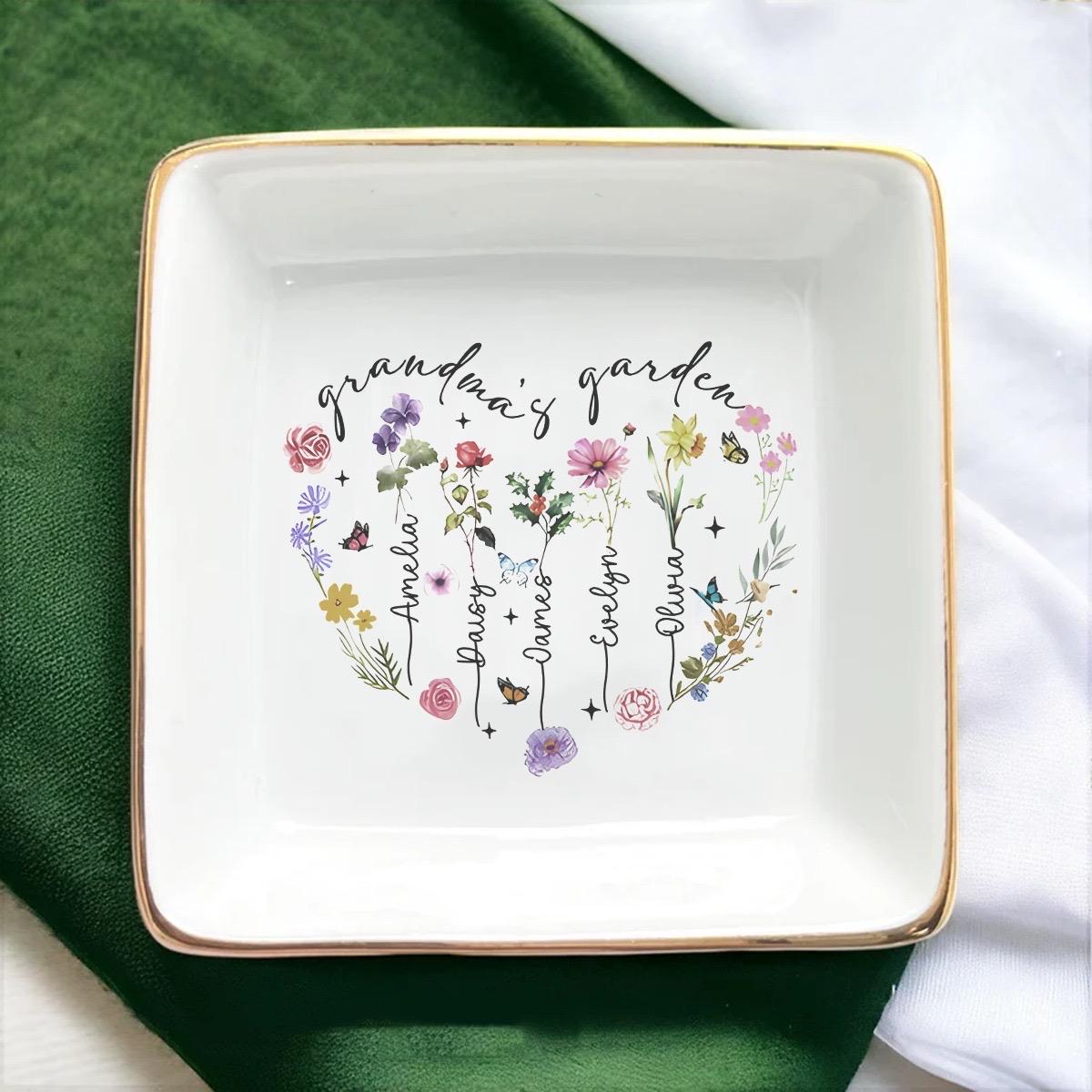 Personalized Grandma's Garden Birth Flower Jewelry Dish, Custom Grandkids Name Trinket Bowl, Mother's Day Gift for Nana, Ceramic Ring Dish