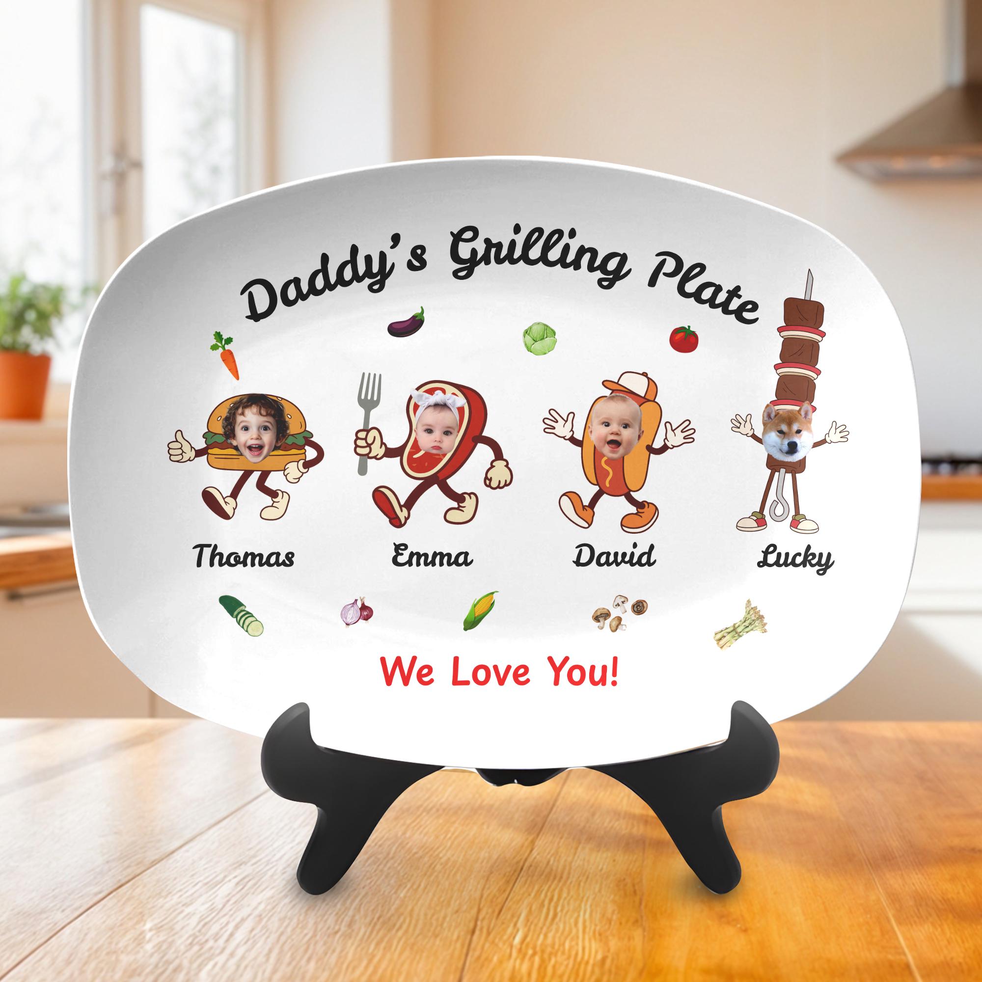 Personalized Photo & Name Daddy's Grilling Plate, Custom Photo BBQ Gift for Dad Grandpa, Unique Fathers Day Plate Gift, Grill Master Plate