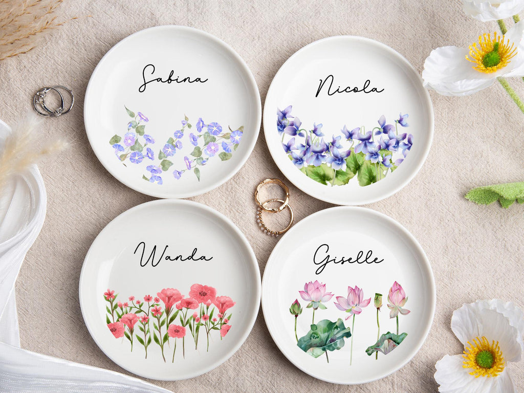 Custom Birth Flower Trinket Dish,birthday Jewelry Dish Gift,jewelry Dishes for Women,custom Ring Holder Birth Flower,custom Name Gift