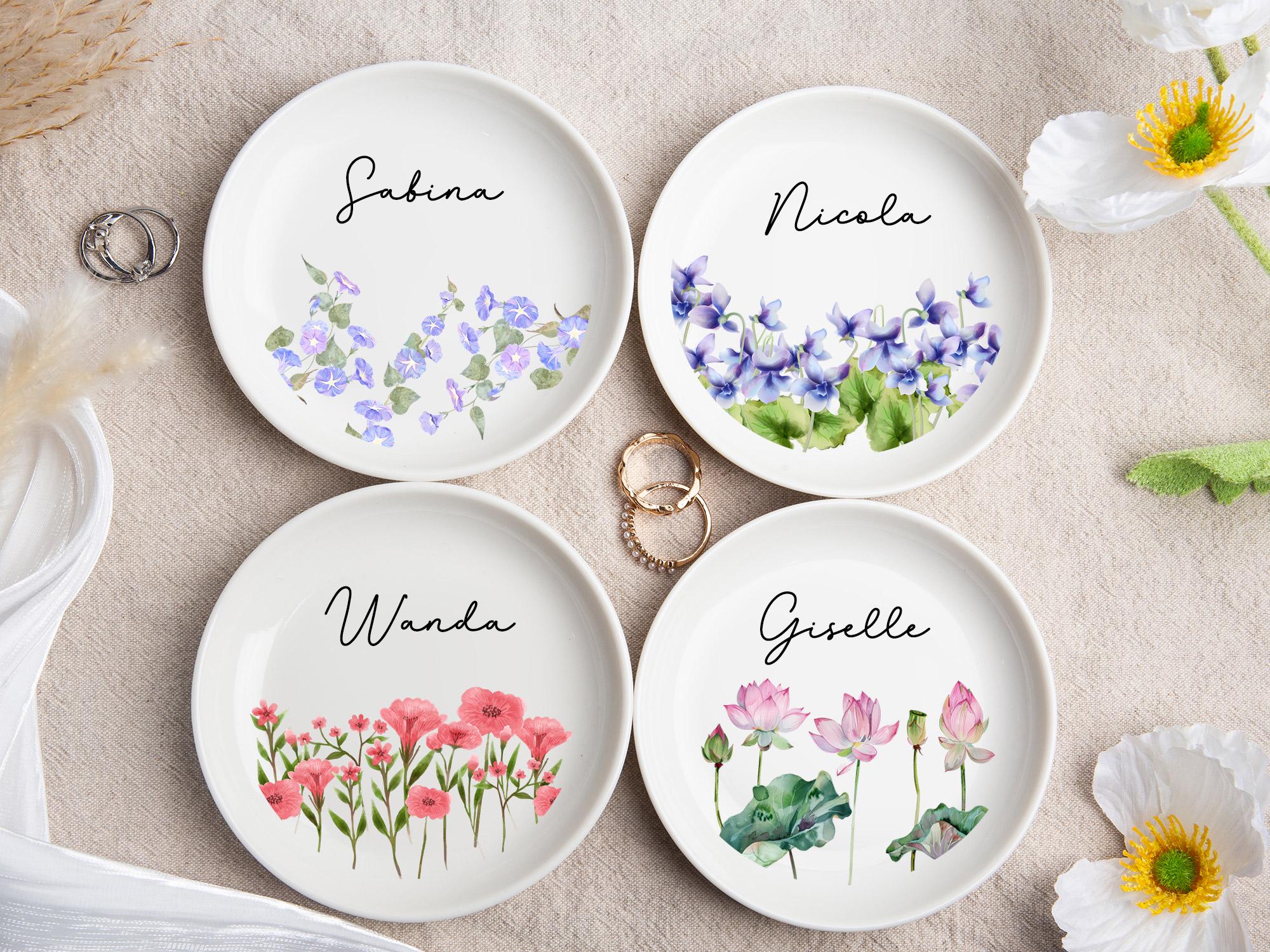 Custom Birth Flower Trinket Dish,birthday Jewelry Dish Gift,jewelry Dishes for Women,custom Ring Holder Birth Flower,custom Name Gift