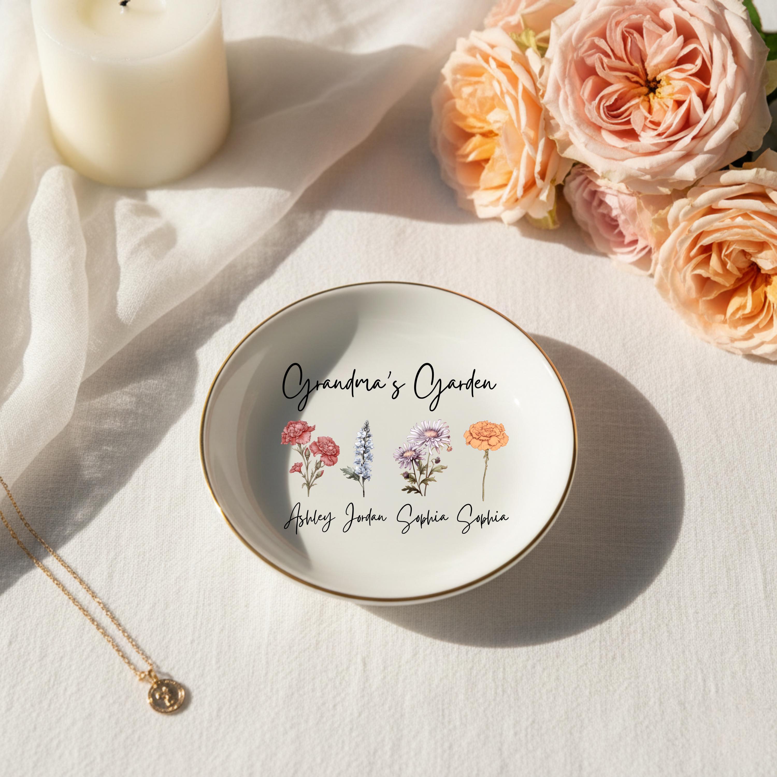 Custom Birth Flower Trinket Dish,grandmas Garden Jewelry Dish,custom Family Name Ring Dish,grandmas Gifts,birthday Gifts,holiday Gifts