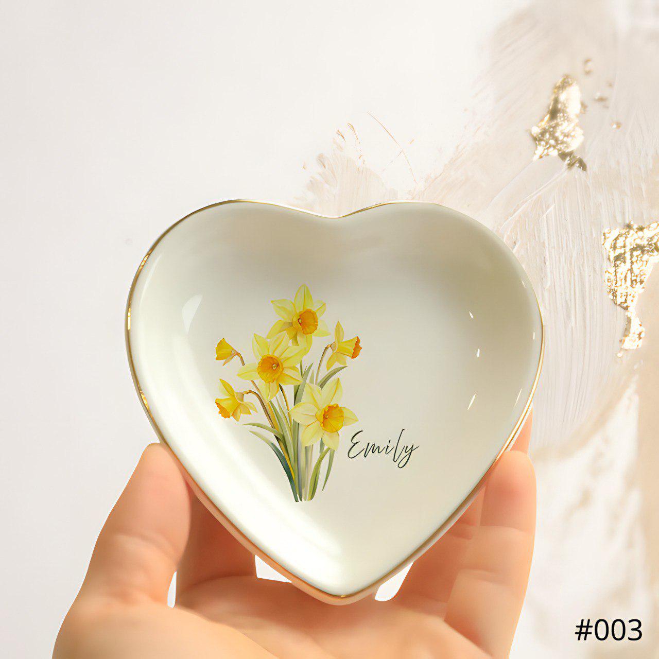 Personalized Birth Flower Jewelry Dish, Custom Ceramic Ring Dish, Custom Name Trinket Dish, Gift for Her, Gift