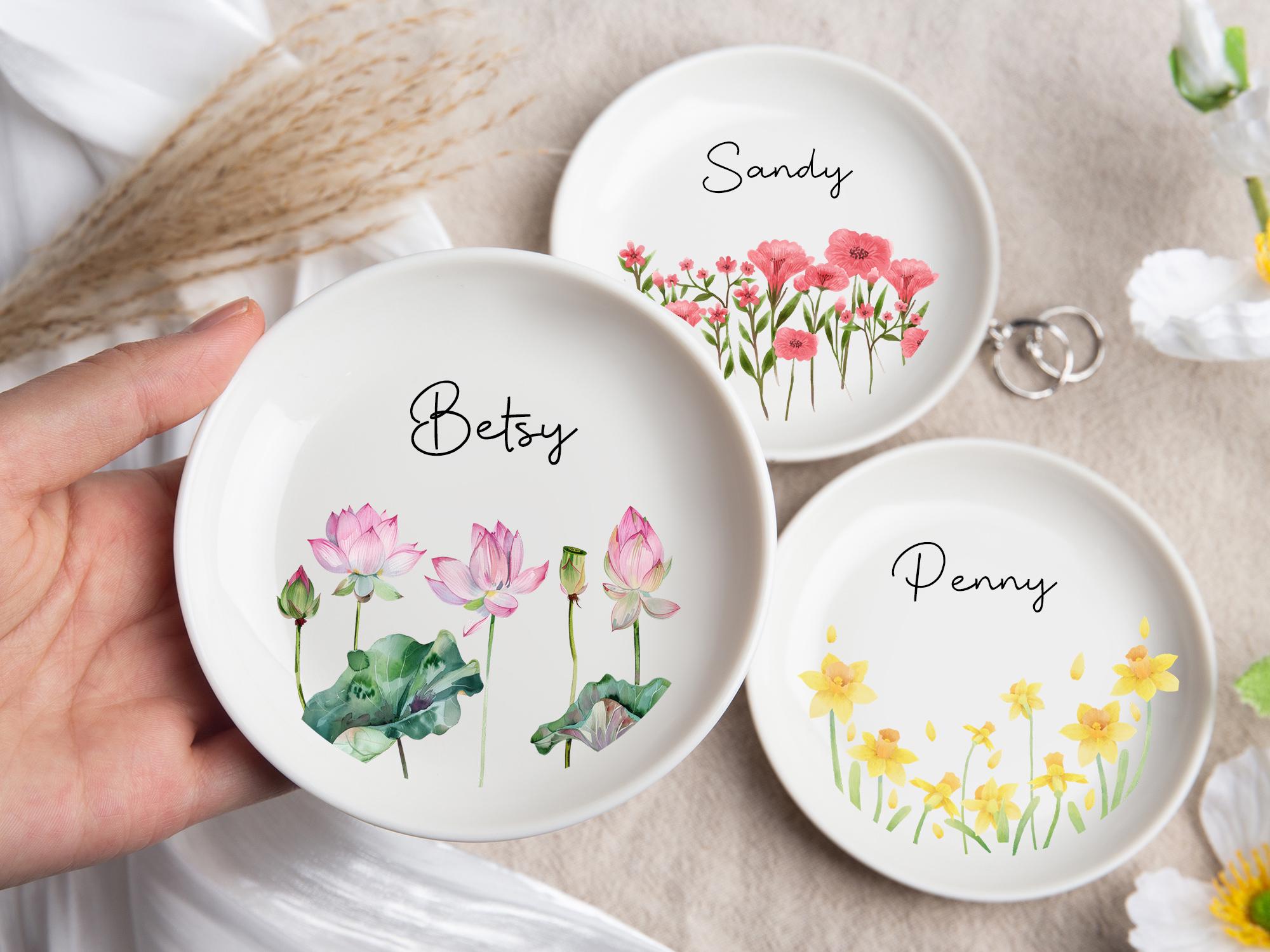 Custom Birth Flower Trinket Dish,birthday Jewelry Dish Gift,jewelry Dishes for Women,custom Ring Holder Birth Flower,custom Name Gift