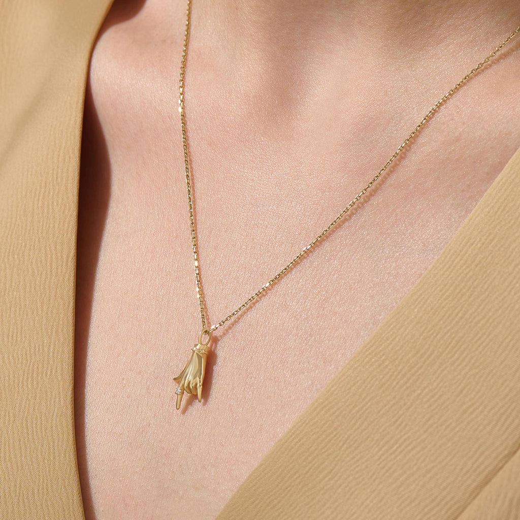 Gold ASL I Love You Necklace – Sign Language Pendant Gift for Mom or Her, Friendship Necklace for Mom, Personalized Necklace for Her, Mothers Day Gifts