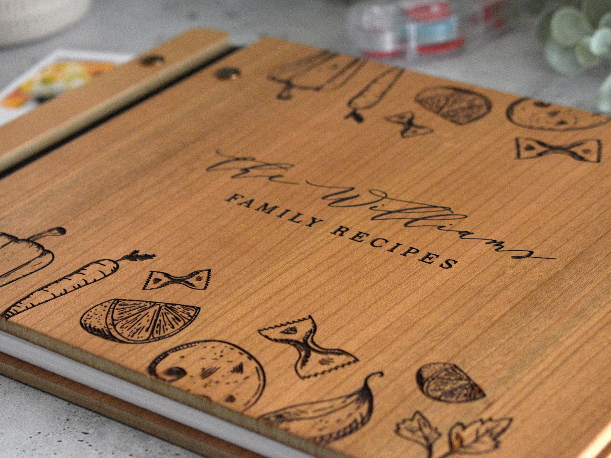 Recipe Book Binder, Bridal Shower Gift for Her, Personalized Gifts for Mom, Custom Cookbook, Birthday Gift for Mom, Mother, Family Cook Book