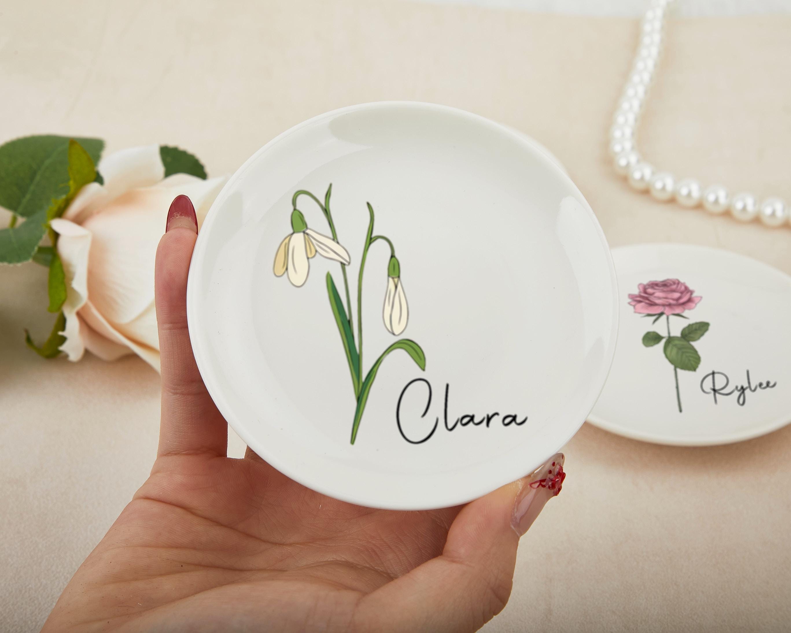 Custom Ring Dish With Birth Flower and Name,personalised Birth Flower Trinket Dish for Bridesmaids,ring Holder Dish,wedding Bridesmaid Gift