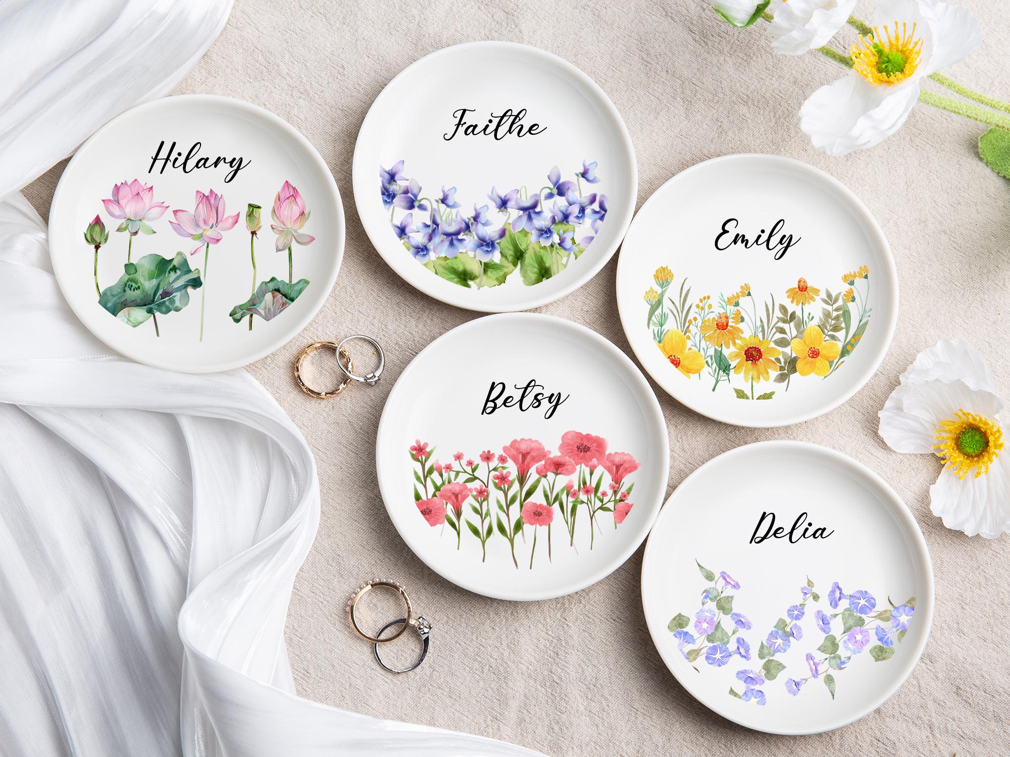 Custom Birth Flower Trinket Dish,birthday Jewelry Dish Gift,jewelry Dishes for Women,custom Ring Holder Birth Flower,custom Name Gift