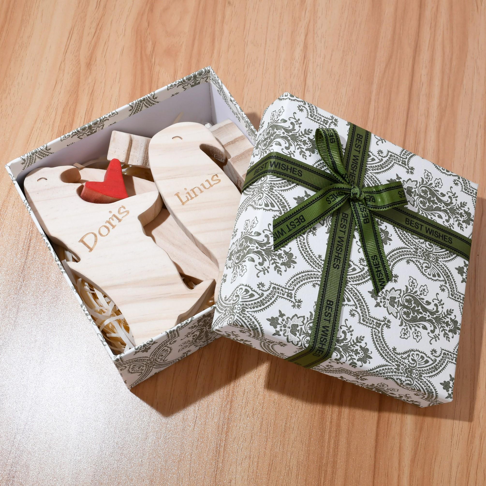 Personalized Wooden Penguin Family Puzzle, 2-6 Penguins Family Jigsaw Decor, Anniversary Gifts for Mom Dad Couples Family Keepsake Gift