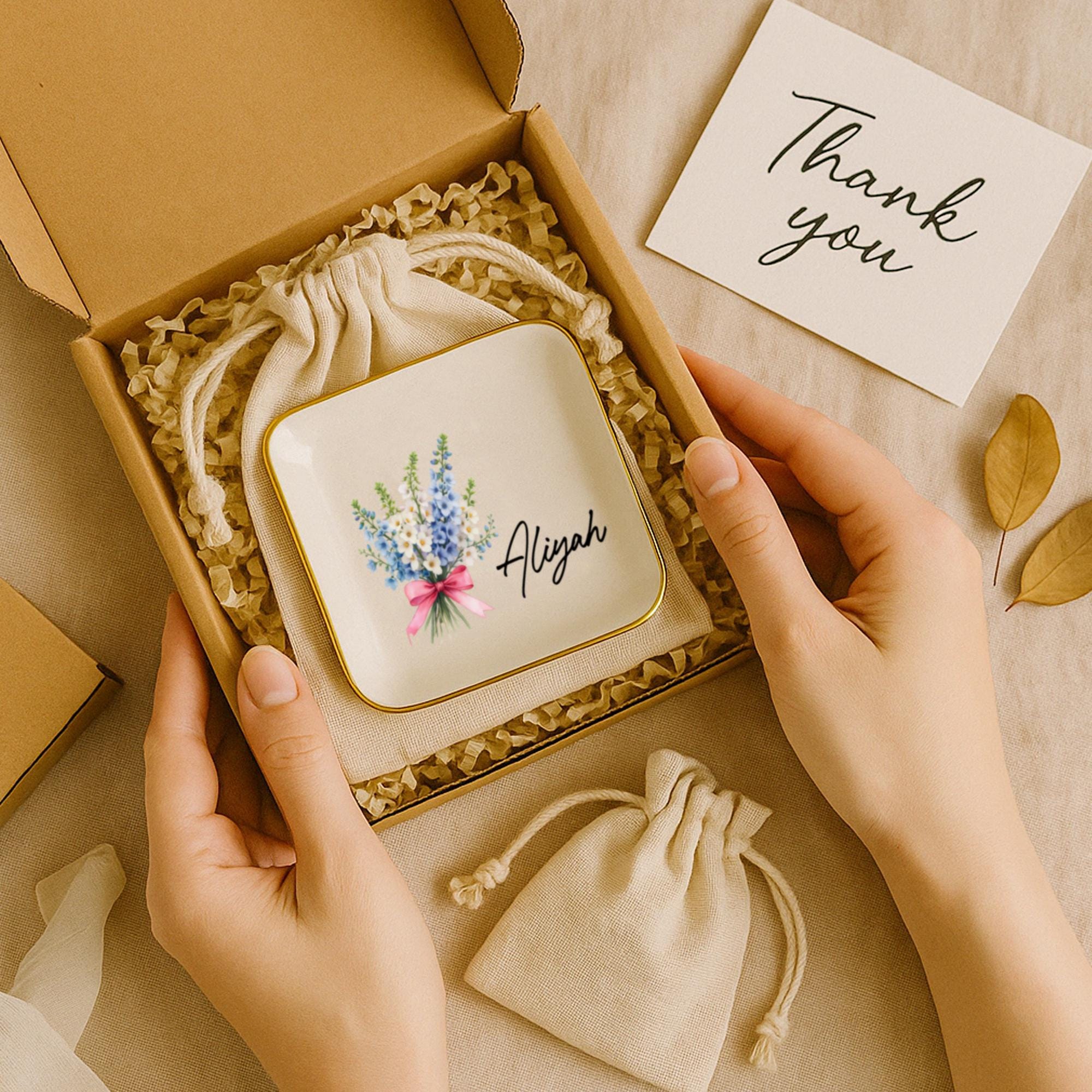 Personalized Birth Flower Ceramic Jewelry Dish_ Custom Trinket Tray, Custom Watercolor Flower Ring Dish, Wedding Bridesmaid Gift, Birthday Jewelry Dish, Christmas Gifts