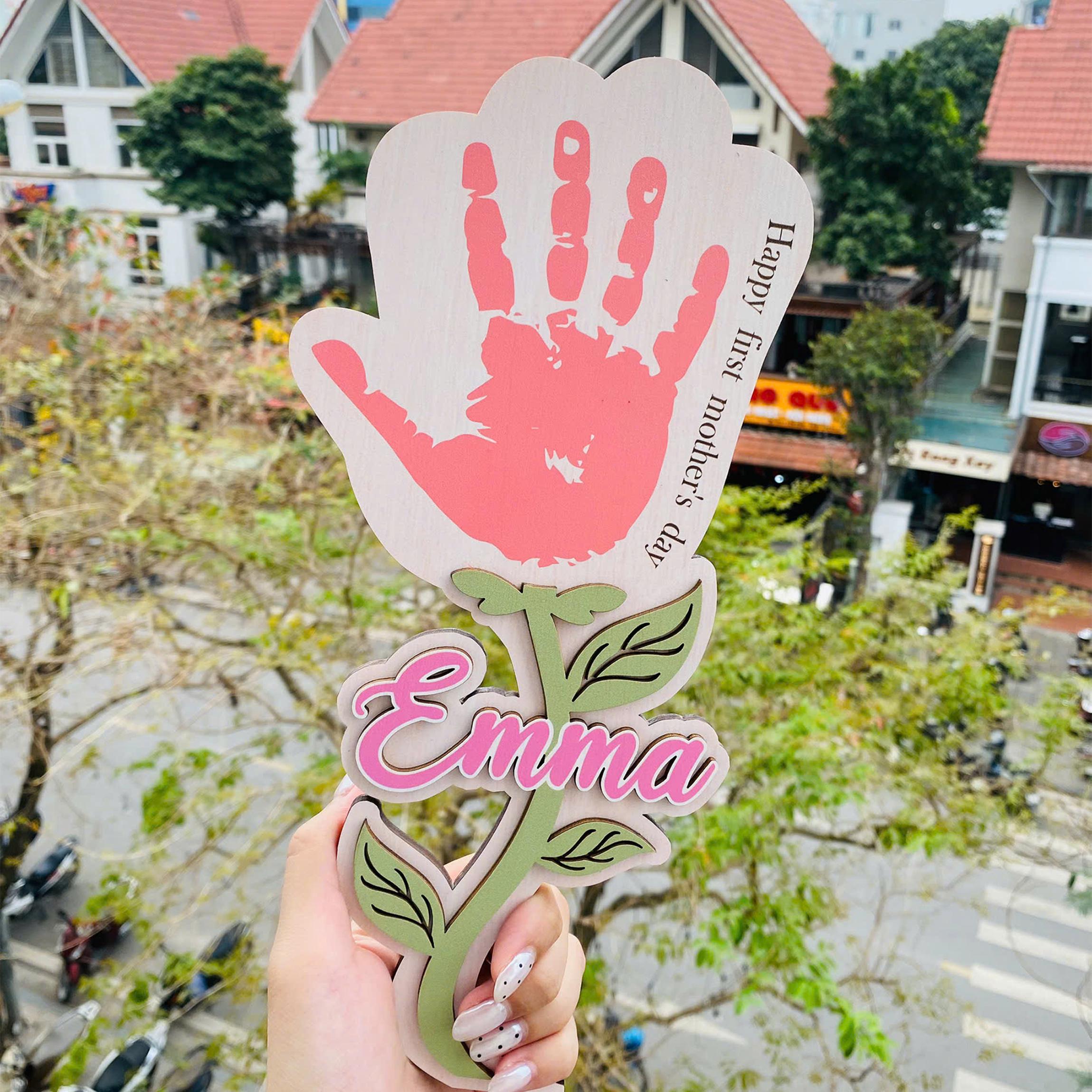 Personalized Handprint Flower Mothers Day Keepsake , Happy First Mothers Day Gift Kids Husband Engraved Wood Sign, Handprint Sign Mother