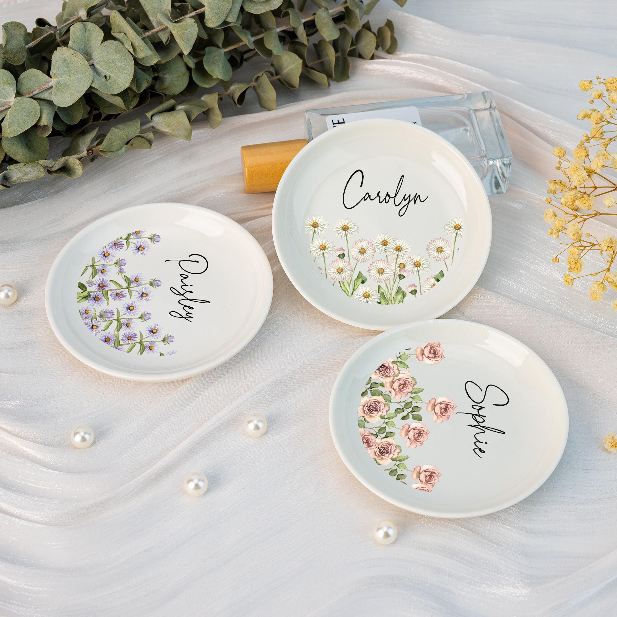 Personalized Birth Flower Jewelry Dish,custom Ceramic Ring Dish,wedding Bridesmaid Gifts,brithday Party Gift for Bestie,mother's Day Gifts