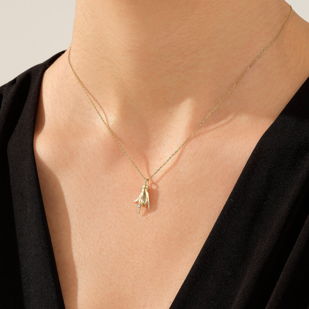 Gold ASL I Love You Necklace – Sign Language Pendant Gift for Mom or Her, Friendship Necklace for Mom, Personalized Necklace for Her, Mothers Day Gifts