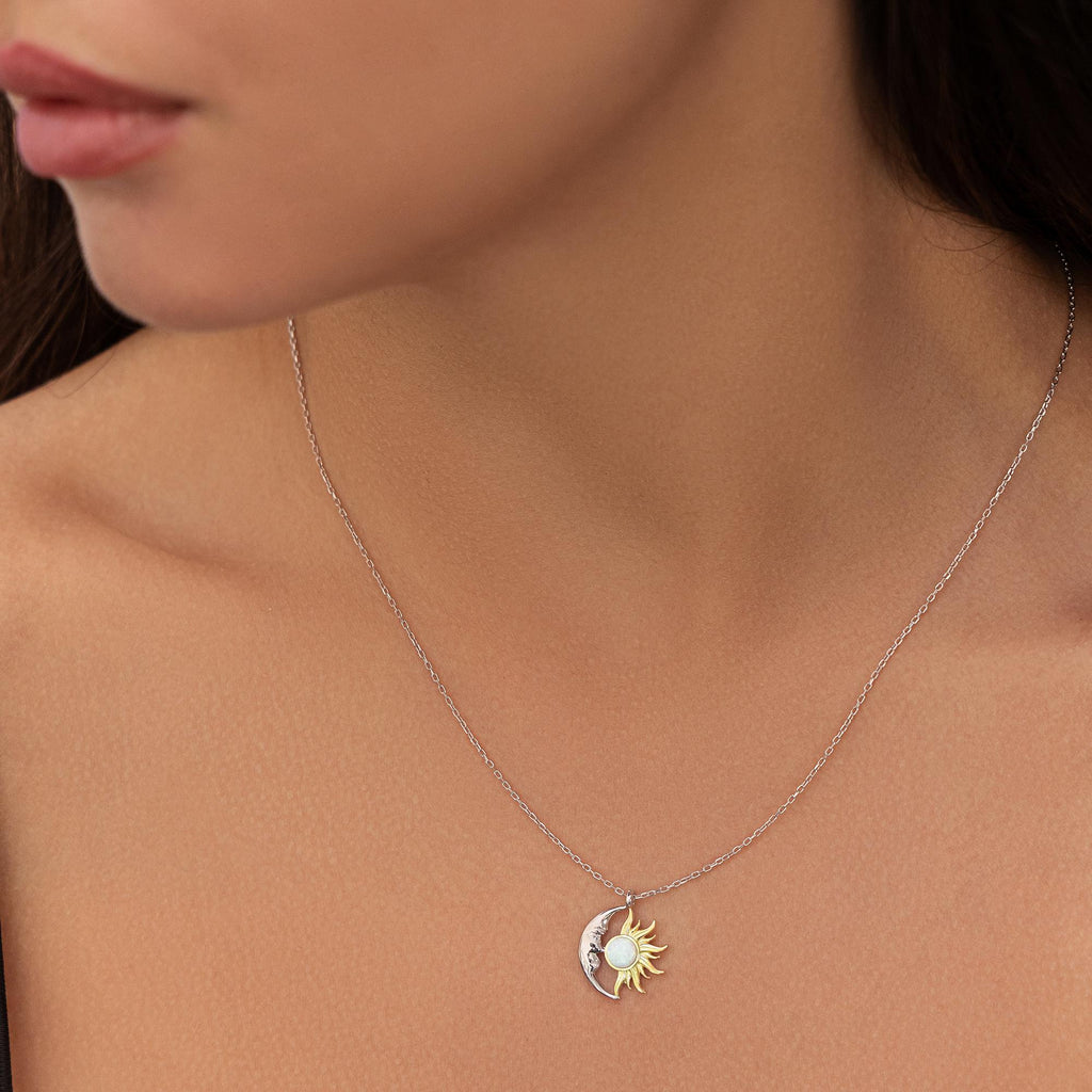 Sterling Silver Sun and Moon Necklace_ Celestial Pendant Jewelry, Elegant Necklace, Classic Jewelry Design, Daily Wear Necklace