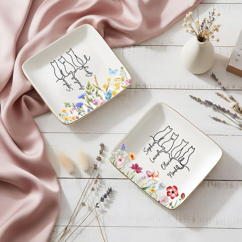 Personalized Cat Floral Ring Dish, Custom Cat With Name Jewelry Dish, Cat Lover Gift, Unique Christmas Present, Gift for Cat Owner Pet Lover