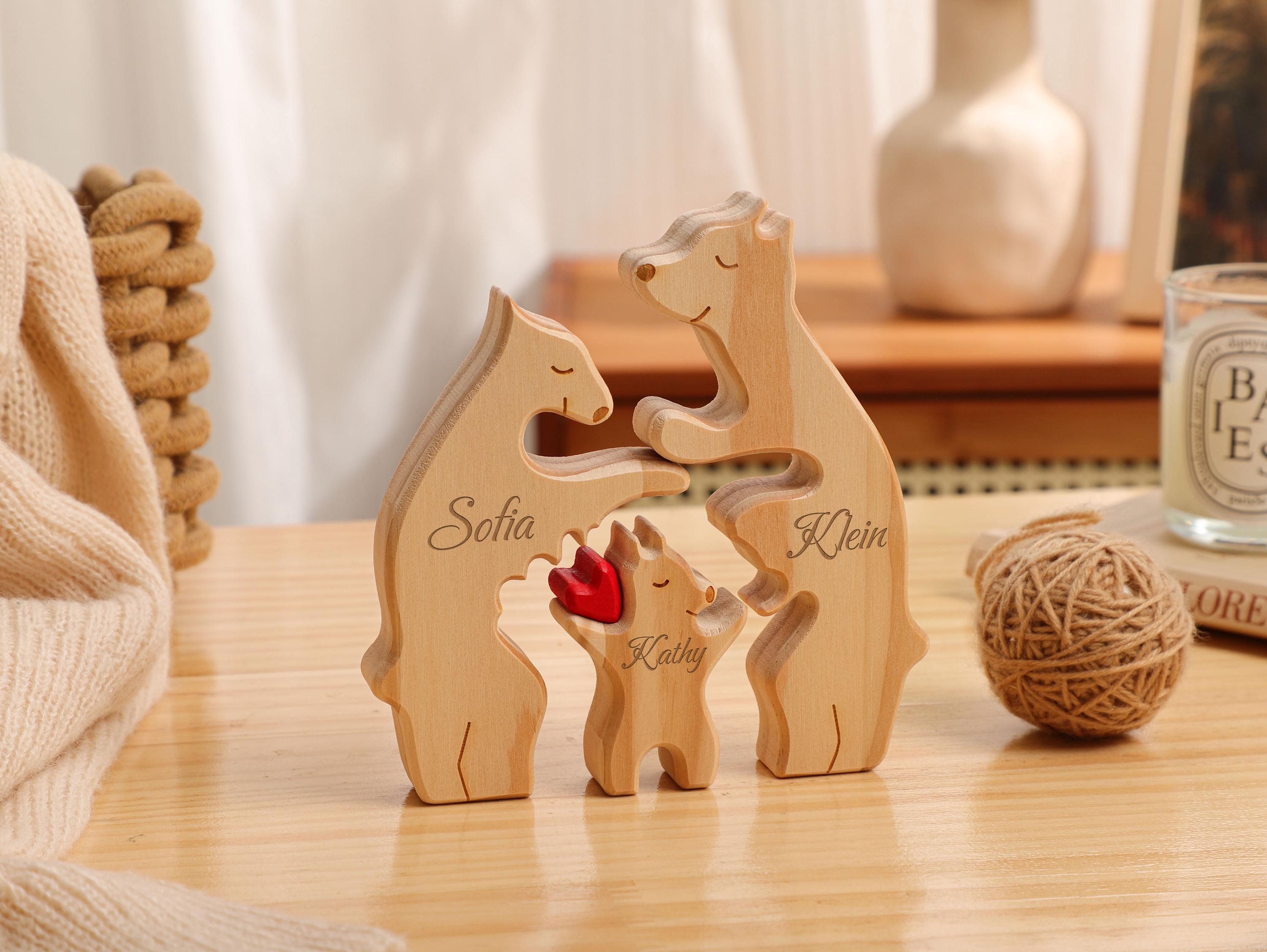 Personalized Wooden Bear Family Puzzle, Engraved Family Name Puzzle, Family Hug Puzzle, Home Decor, Family Gift, Gift for Dad, Gift for Mum