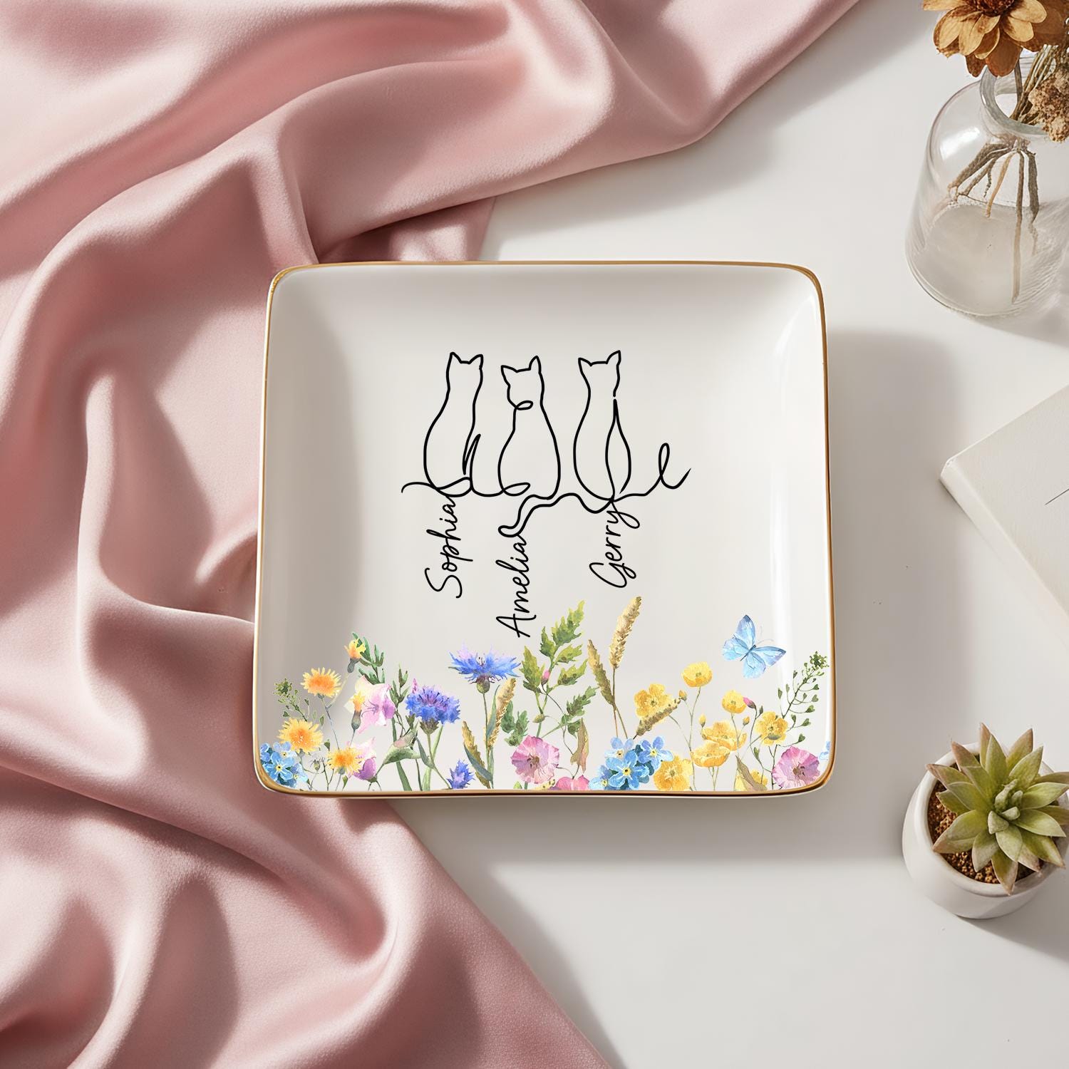 Personalized Cat Floral Ring Dish, Custom Cat With Name Jewelry Dish, Cat Lover Gift, Unique Christmas Present, Gift for Cat Owner Pet Lover