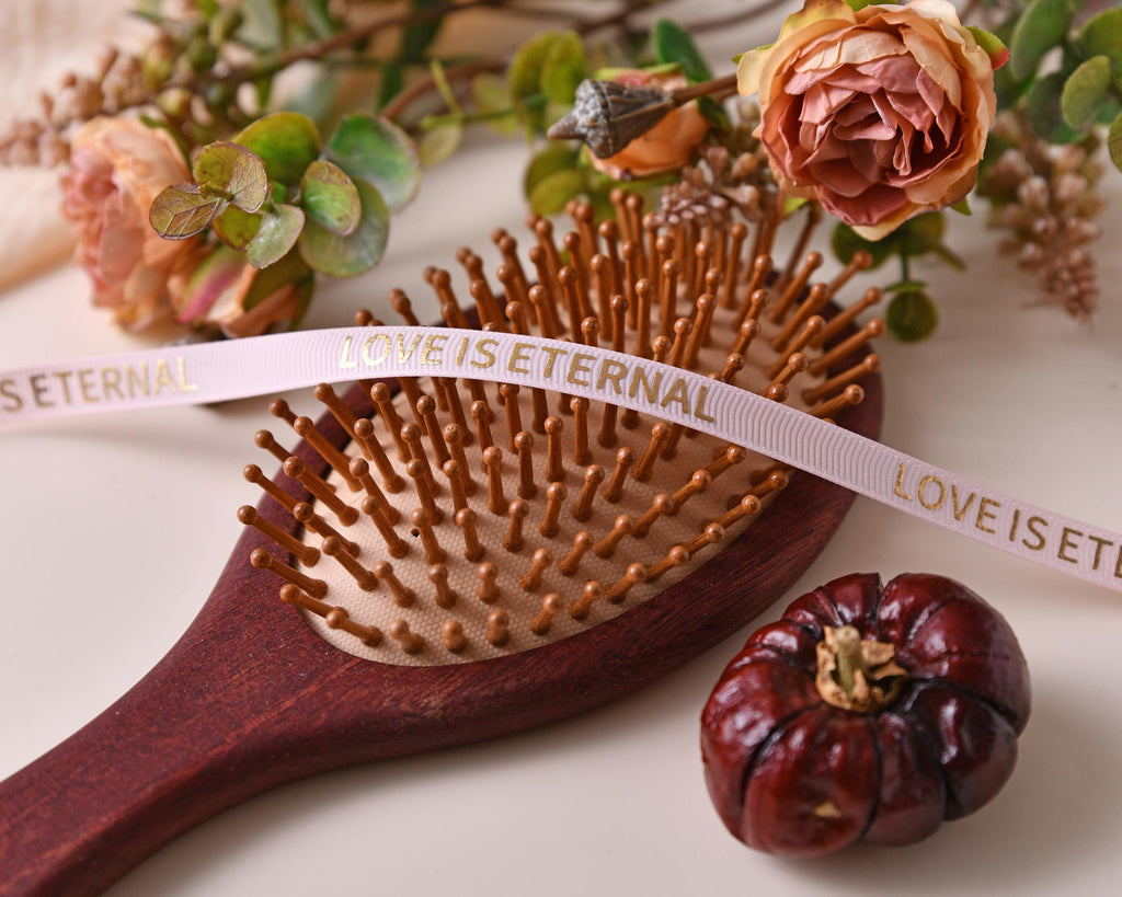 Personalized bamboo comb,custom bridesmaid hair comb,bridesmaid gift,ideal gift for bridal party,gift for mom,wooden comb with name engraved