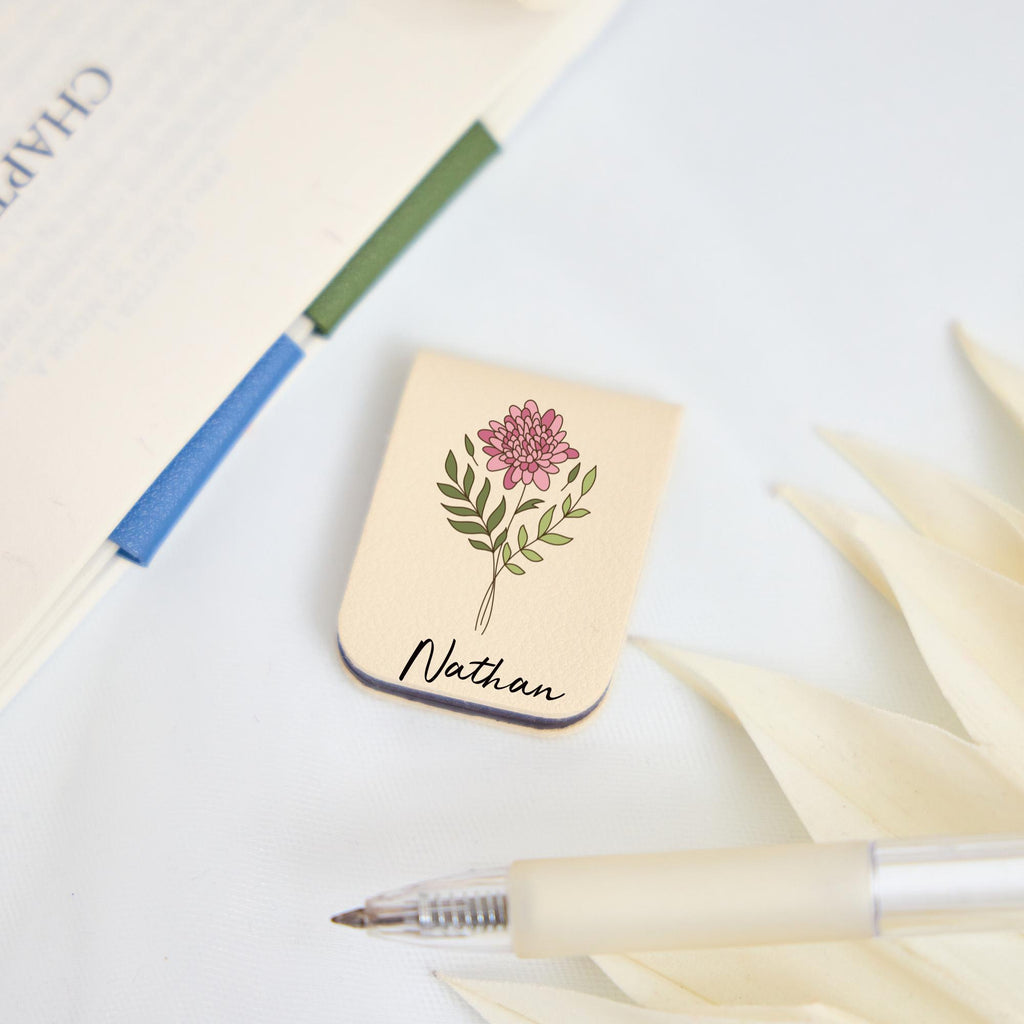 Personalized Leather Bookmark,custom Birth Month Flower With Name for Book Lovers,ideal Bookmark Gifts for Her,bridesmaid Gift,wedding Gift