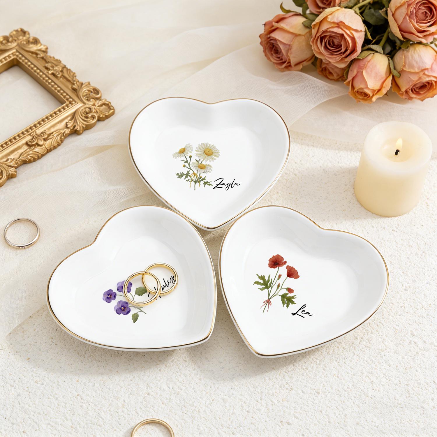 Personalized Birth Flower Trinket Dish, Custom Watercolor Flower Ring Dish, Wedding Bridesmaid Gift, Gift for Friends, Birthday Gift for Her