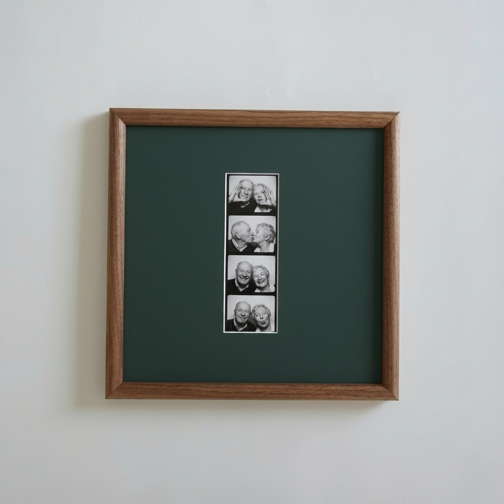 Photobooth Strip Picture Frame Square, Mid Century Retro Style Frame, Photo Strip Display, Vintage Home Decor, Minimalist Interior Accent