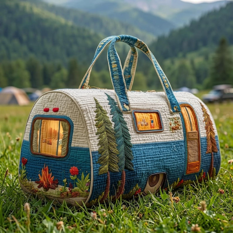 Camping Trailer Quilted Duffle Bag – Nature Forest Travel Weekender Tote, Vintage Camper Overnight Bag, Cute Outdoor Duffel Gift for Women