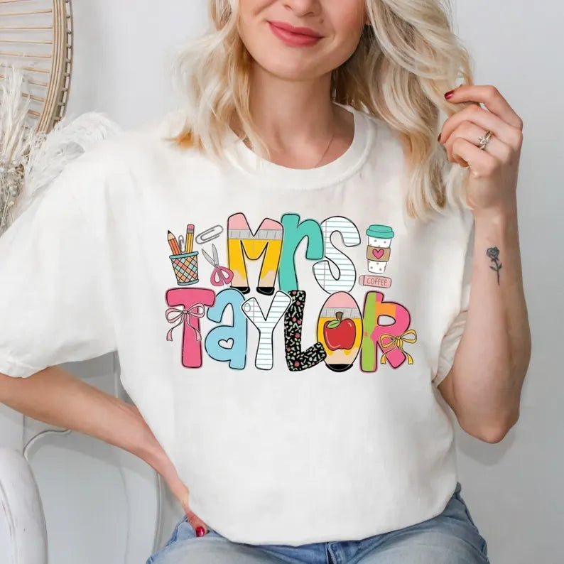 Personalized Teacher Shirt, Custom Name Teacher Tee, Mrs Teacher Shirt, Cute Teacher Gift, Back To School Shirt, Kindergarten Teacher Tee. SPETAL4