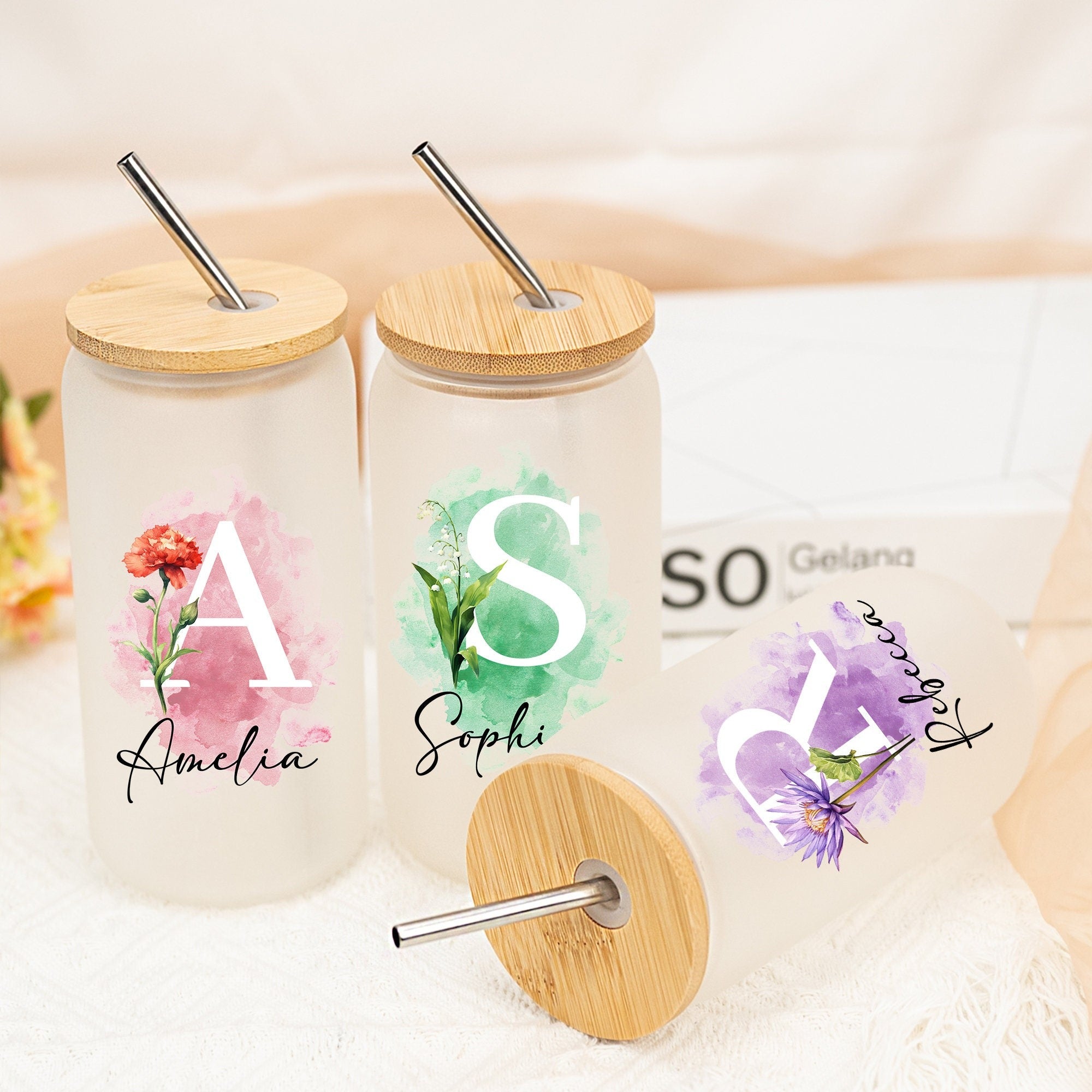 Personalized Birth Flower Glass with Name, Floral Tumbler with Lid and Straw, Iced Coffee Cup, Beer Can Glass, Coffee Lover Gift, Gift for Mom