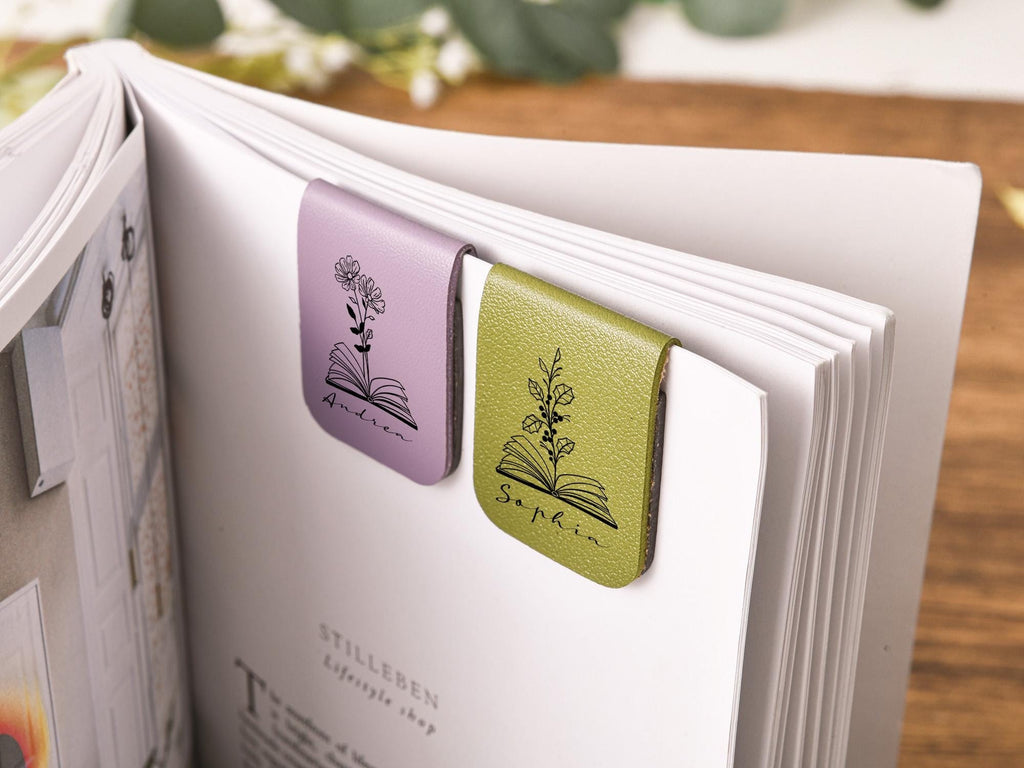 Name Bookmark with Birth Flower, Custom Leather Birth Flower Bookmark, Personalized Magnetic Bookmark, Book Lover Birthday Gift, Book Accessory