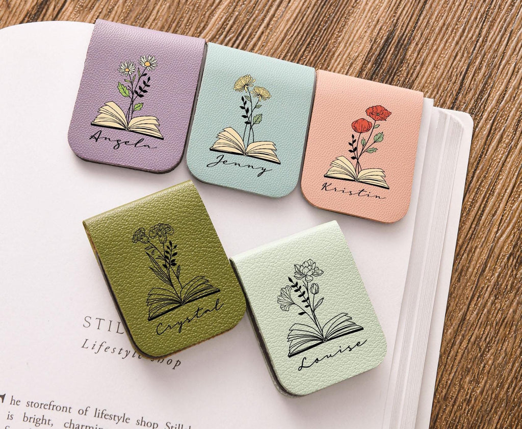 Name Bookmark with Birth Flower, Custom Leather Birth Flower Bookmark, Personalized Magnetic Bookmark, Book Lover Birthday Gift, Book Accessory