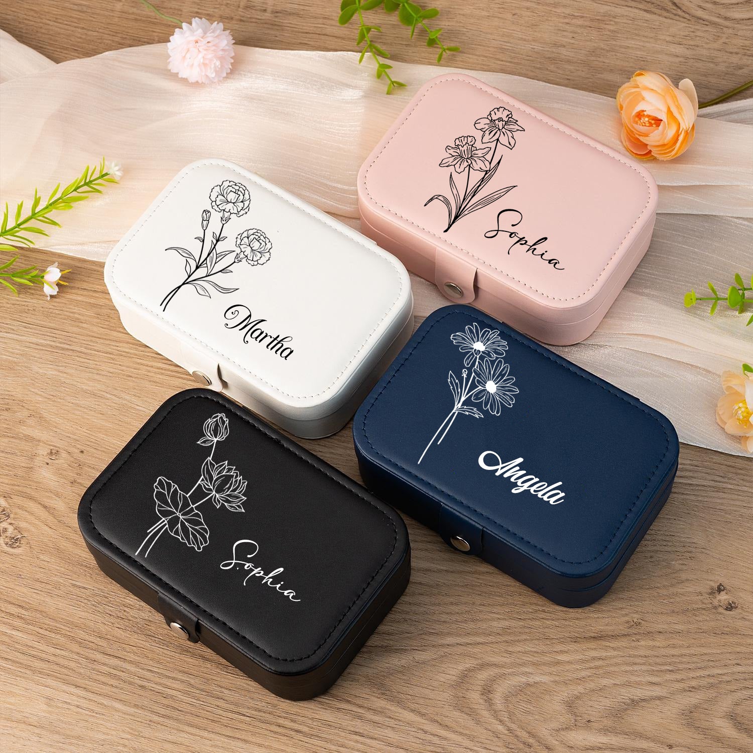 Personalized Jewelry Box with Name, Custom Bridesmaid Jewelry Box, Wedding Bridal Party Jewelry Box, Vintage Leather Jewelry Case, Gift for Her