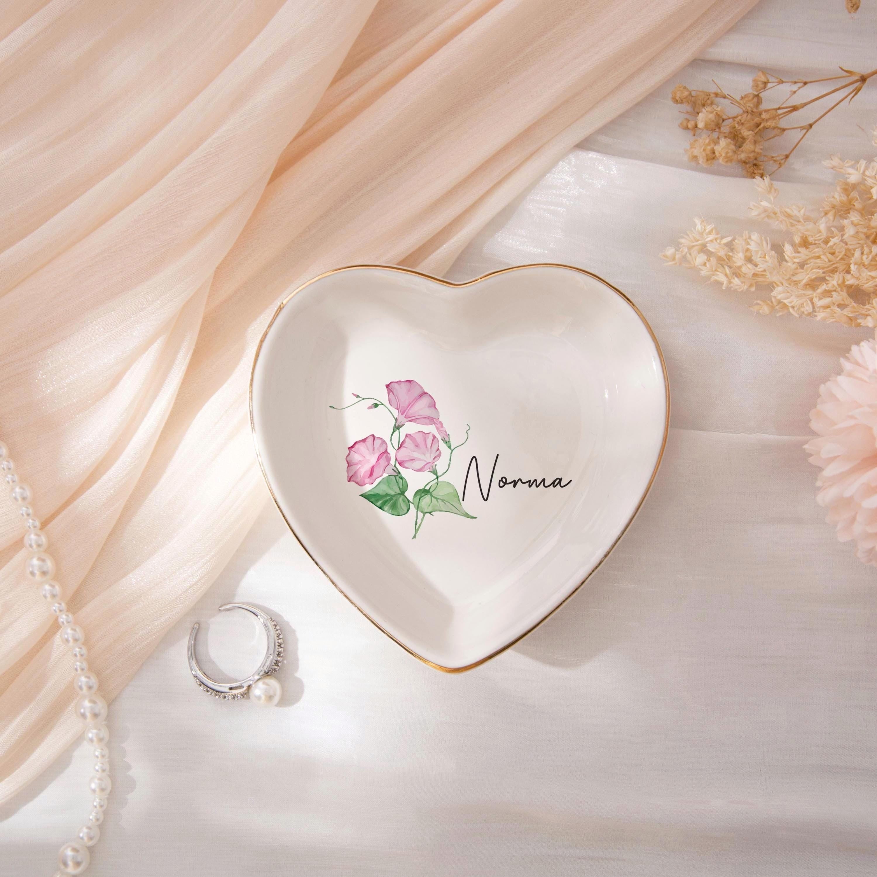 Personalized Birth Flower Trinket Dish, Watercolor Flower Ring Dish, Birthday Jewelry Dish Gift for Friend, Wedding Bridesmaid Gift, Engaged