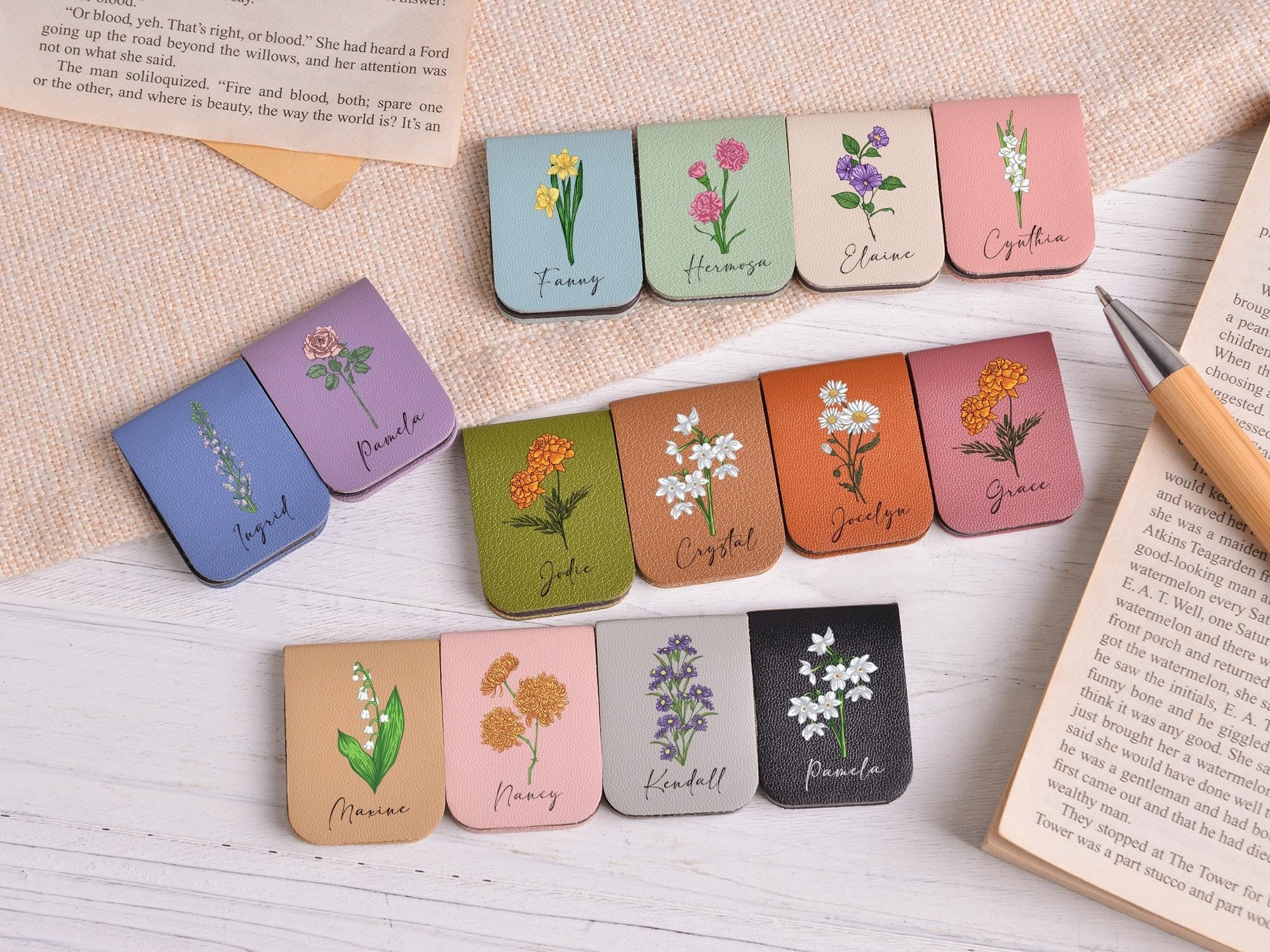 Personalized Leather bookmark with birth flower, Birthday Flower Bookmark with Name, Custom Magnetic Book Mark, Personalized Gifts, Gifts for Her