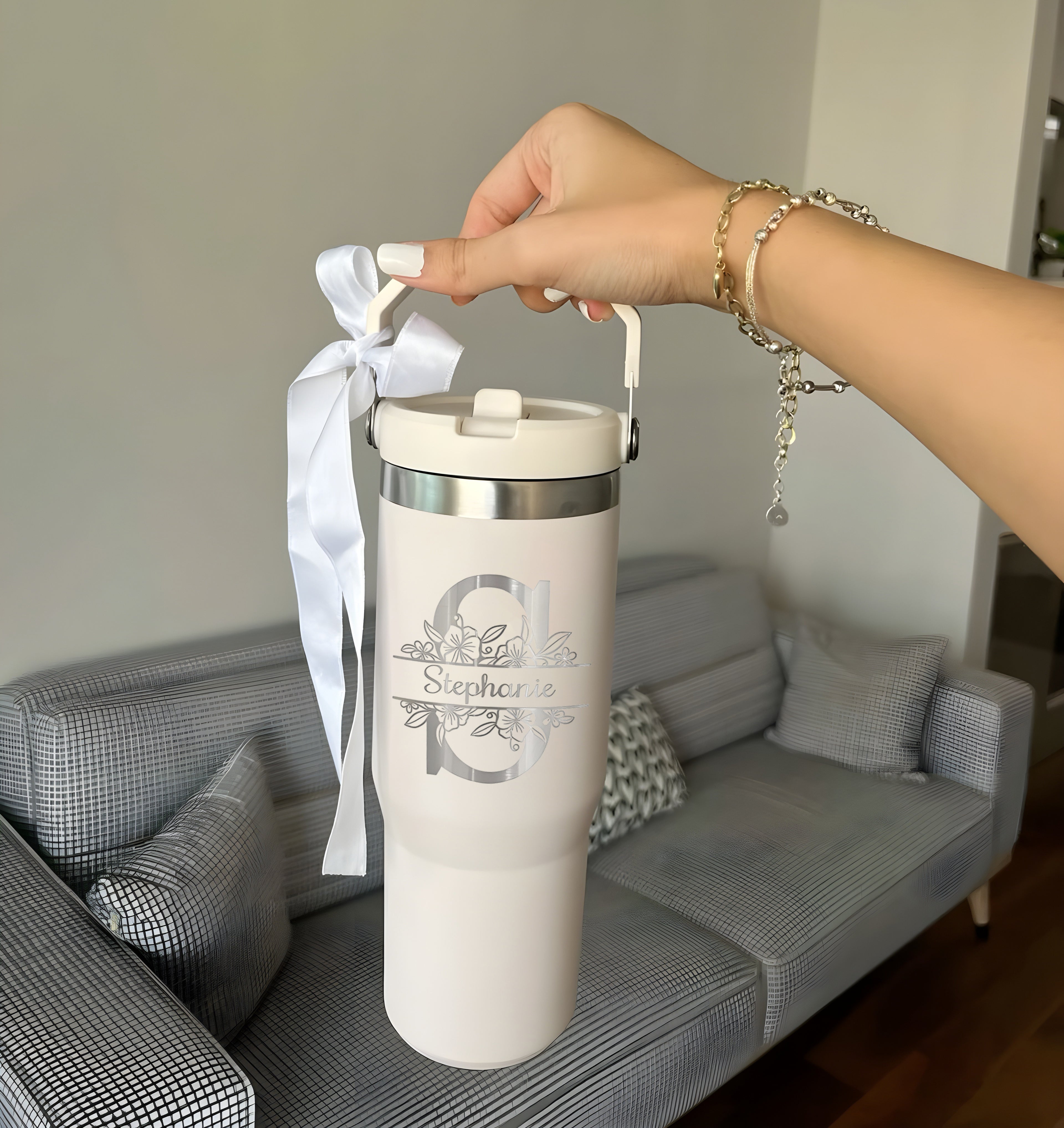 Personalized Flower Alphabet Flip Straw Tumbler, Custom Initial and Name Cup with Handle Lid, Floral Monogram Stainless Steel Insulated Mug, Gift for Her