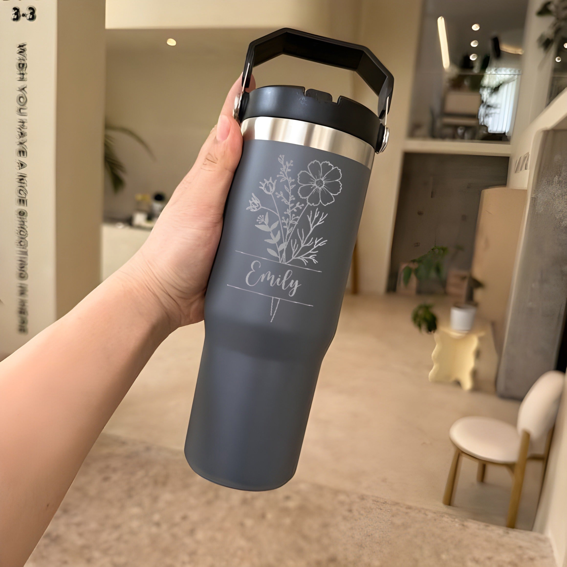 Personalized Birth Flower Flip Straw Tumbler, Custom Name Engraved 40oz Cup, Monthly Bloom Floral Gift for Her, Christmas Gifts, Bridesmaid Gift