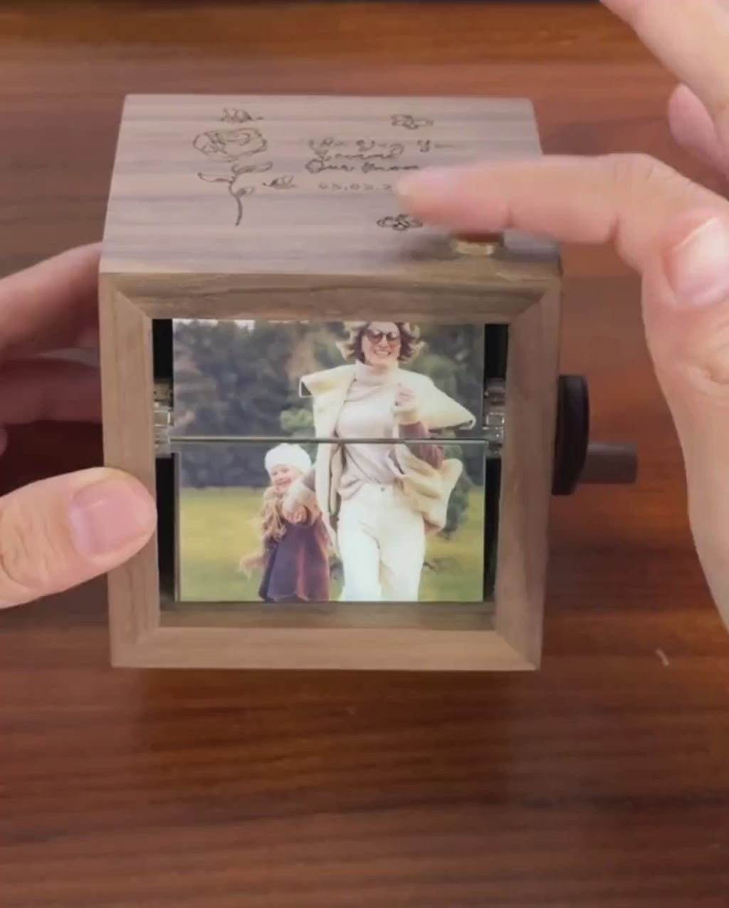 Personalized Wooden Photo Flipbook Animation Box - Custom Crank Picture Book with Light, Unique Anniversary Birthday Wedding Gifts. PBPETAL5